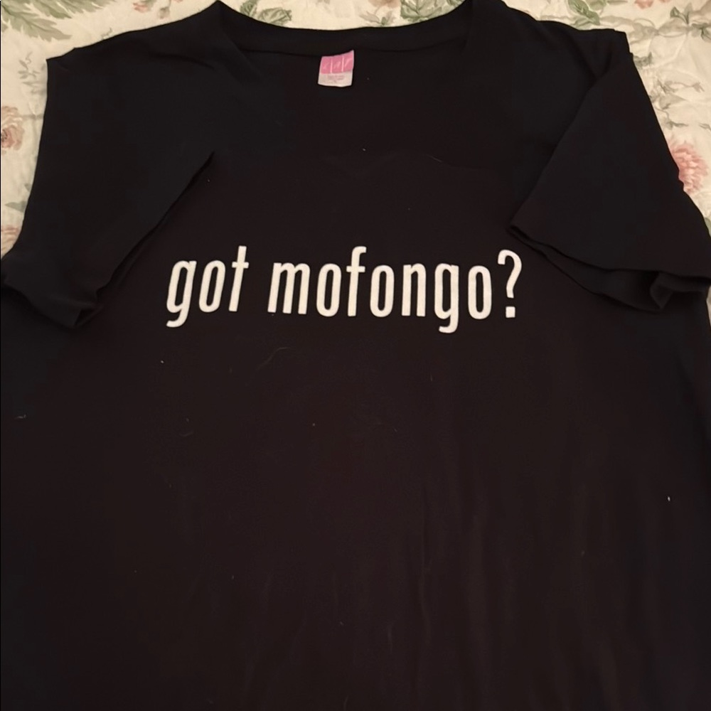 Black Graphic Tee - Got Mofongo?